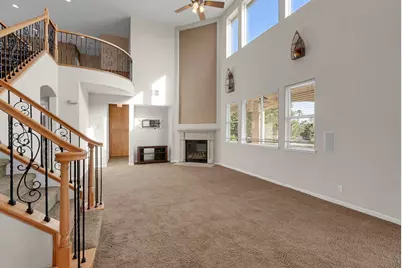 15015 Torrey Pines Circle, Chowchilla, CA 93610 - Photo 19