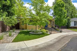 1031 9th Ave, Sacramento, CA 95818 - Photo 3