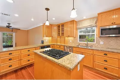 1031 9th Avenue, Sacramento, CA 95818 - Photo 25