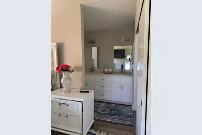 8238 Visalia Way, Sacramento, CA 95828 - Photo 11
