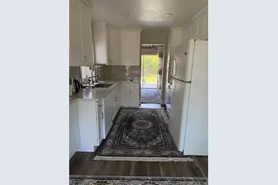 8238 Visalia Way, Sacramento, CA 95828 - Photo 5