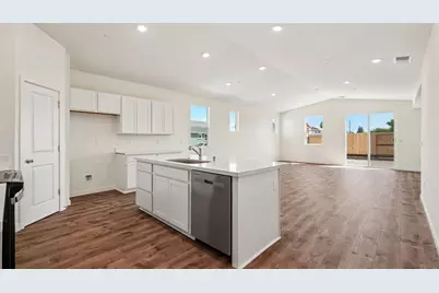 1870 Brianna Way, Yuba City, CA 95993 - Photo 3