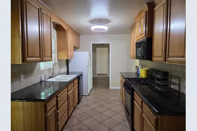 1269 Crest Drive, Yuba City, CA 95993 - Photo 7