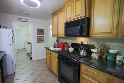 1269 Crest Drive, Yuba City, CA 95993 - Photo 5