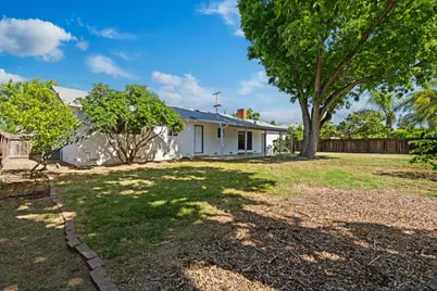 2707 Warwick Lane, Modesto, CA 95350 - Photo 27