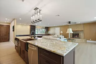 10764 N Elkhorn Dr, Stockton, CA 95209 - Photo 15