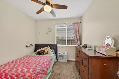 5622 Ridgepoint Drive, Antelope, CA 95843 - Photo 9