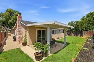 3407 Granby Dr, Sacramento, CA 95827 - Photo 3