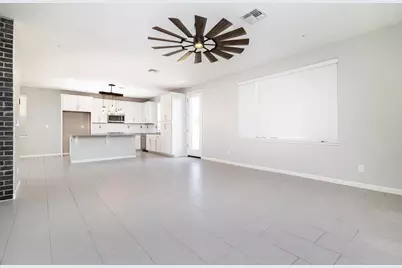 9733 Tribeca Drive, Sacramento, CA 95829 - Photo 9