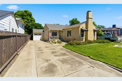 1755 Oxford Way, Stockton, CA 95204 - Photo 1