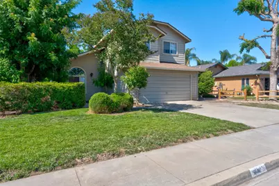 1241 Warkentin Street, Kingsburg, CA 93631 - Photo 1
