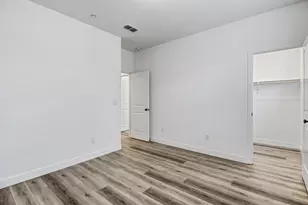 2352 Bronze Star Way, Sacramento, CA 95818 - Photo 31
