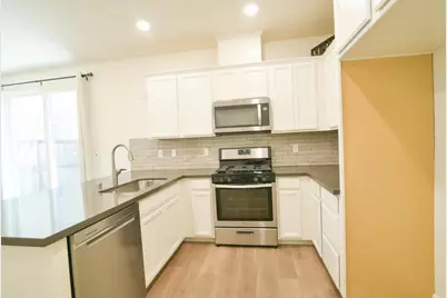 9941 Del Surf Lane, Elk Grove, CA 95757 - Photo 13