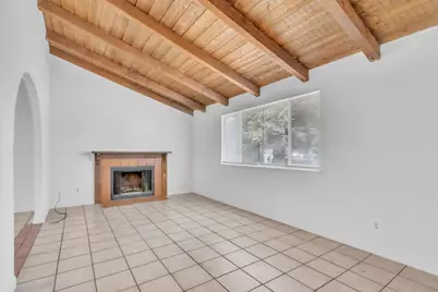 7283 Chardon Court, Sacramento, CA 95828 - Photo 9
