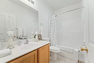 2270 Rose Arbor Dr, Sacramento, CA 95835 - Photo 19