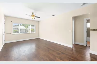 4015 San Carlos Way, Sacramento, CA 95820 - Photo 13