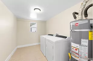 4015 San Carlos Wy, Sacramento, CA 95820 - Photo 23