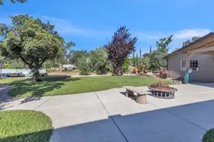 7568 Cripple Creek Rd, Citrus Heights, CA 95610 - Photo 9