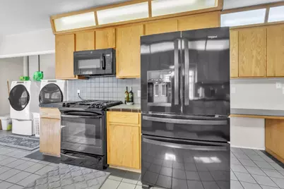 7568 Cripple Creek Rd, Citrus Heights, CA 95610 - Photo 15