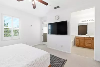 8398 Crystal Walk Circle, Elk Grove, CA 95758 - Photo 23