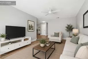3060 Great Falls Way, Sacramento, CA 95826 - Photo 7