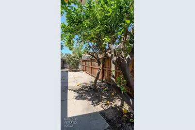 2325 Oxford Avenue, Turlock, CA 95382 - Photo 21