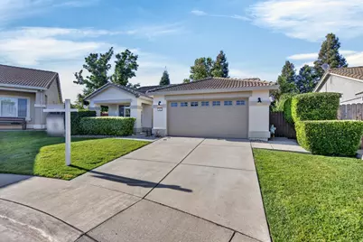 9801 Savonna Court, Elk Grove, CA 95757 - Photo 3