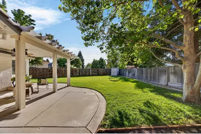 9801 Savonna Court, Elk Grove, CA 95757 - Photo 25