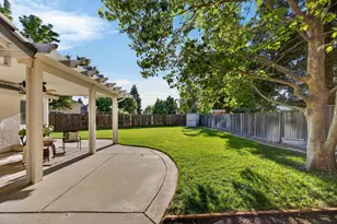 9801 Savonna Ct, Elk Grove, CA 95757 - Photo 25