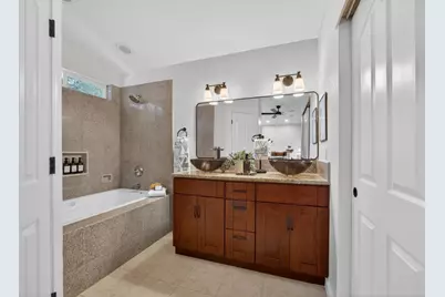 9801 Savonna Court, Elk Grove, CA 95757 - Photo 17