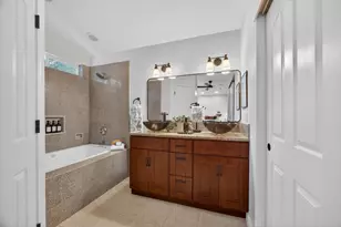 9801 Savonna Ct, Elk Grove, CA 95757 - Photo 17