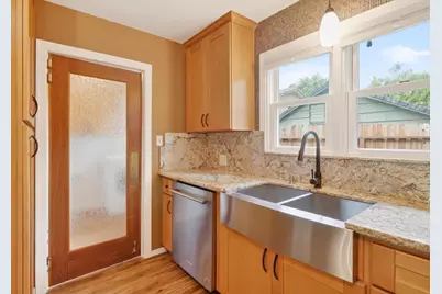 5221 9th Avenue, Sacramento, CA 95820 - Photo 17