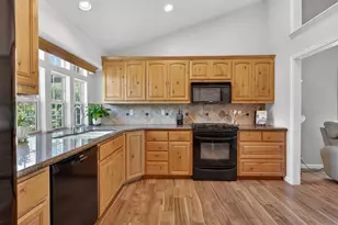 2419 Laurelwood Ct, Rocklin, CA 95677 - Photo 11