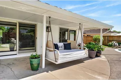 2910 Huntington Road, Sacramento, CA 95864 - Photo 31