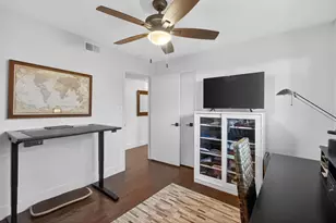 2910 Huntington Rd, Sacramento, CA 95864 - Photo 23