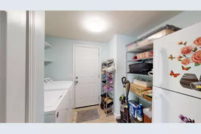 Jantzen Rd #8, Modesto, CA 95357 - Photo 11