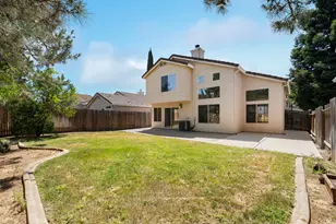 9467 Little Rapids Way, Elk Grove, CA 95758 - Photo 37