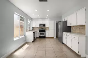 9467 Little Rapids Way, Elk Grove, CA 95758 - Photo 19