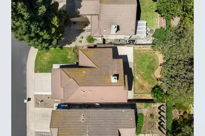 9467 Little Rapids Way, Elk Grove, CA 95758 - Photo 33