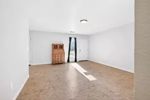 9531 Bancroft Way, Stockton, CA 95209 - Photo 15