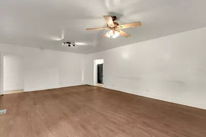 1129 Dewsnup Avenue, Gridley, CA 95948 - Photo 9