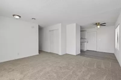 2715 Altos Avenue, Sacramento, CA 95815 - Photo 7