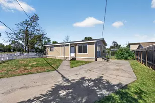 2715 Altos Ave, Sacramento, CA 95815 - Photo 27