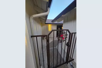 5870 Land View Drive, Stockton, CA 95219 - Photo 5