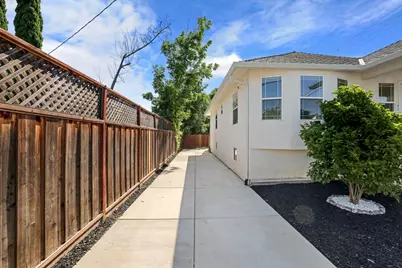 830 N Sierra Nevada Street, Stockton, CA 95205 - Photo 43