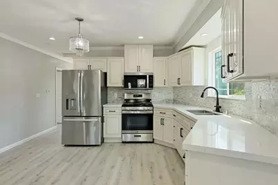 830 N Sierra Nevada Street, Stockton, CA 95205 - Photo 9