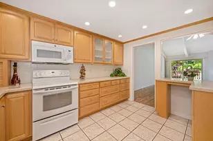 6503 Amado Ct, Citrus Heights, CA 95621 - Photo 3