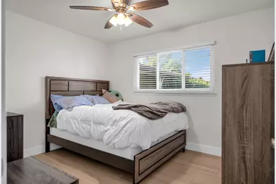 9101 Rosewood Drive, Sacramento, CA 95826 - Photo 15