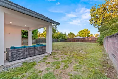 2909 57th Street, Sacramento, CA 95817 - Photo 37