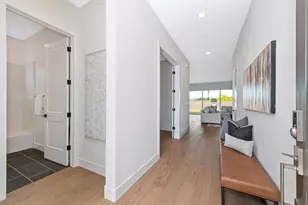 4062 Emerald Gln Ln, Folsom, CA 95630 - Photo 5